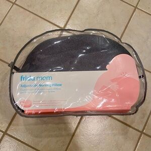 Frida Mom Nursing Pillow